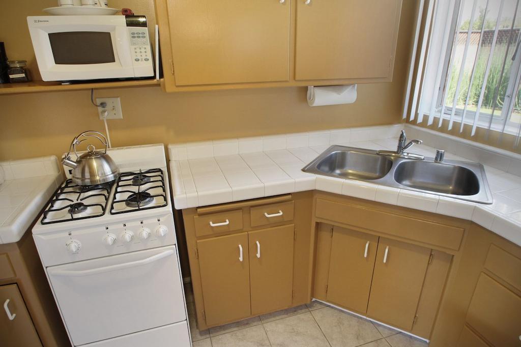A Place In The Sun Hotel - Adults Only Big Units, 24H Heated Pool & Spa In 1 Acre Park Prime Location, Dog Friendly, Top Midcentury Modern Boutique Hotel Palm Springs Habitación foto