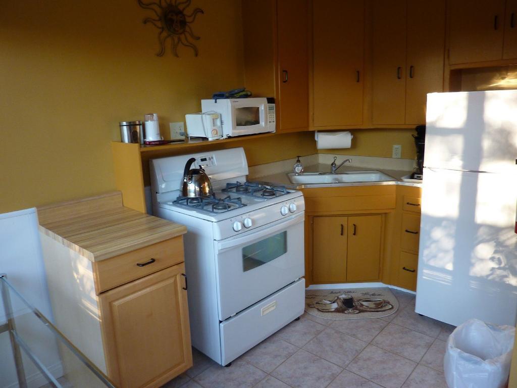 A Place In The Sun Hotel - Adults Only Big Units, 24H Heated Pool & Spa In 1 Acre Park Prime Location, Dog Friendly, Top Midcentury Modern Boutique Hotel Palm Springs Habitación foto